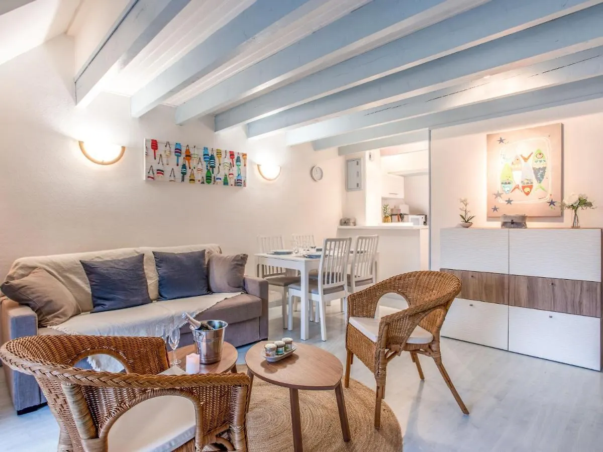 Apartment Les Pins-3 Carnac France